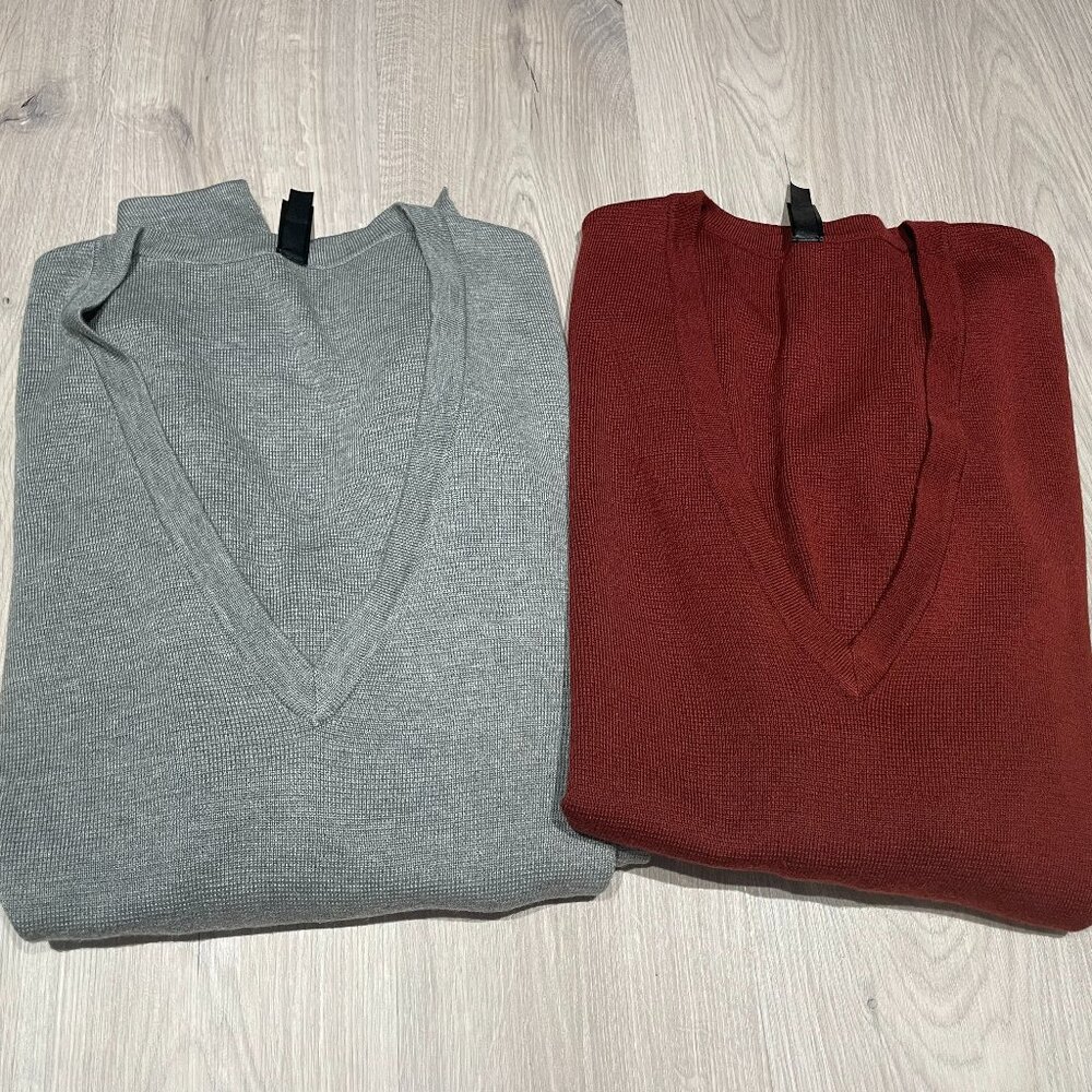 MarlaWynne V Neck Tunic Sweater Lot 2 XL Grey Burgundy